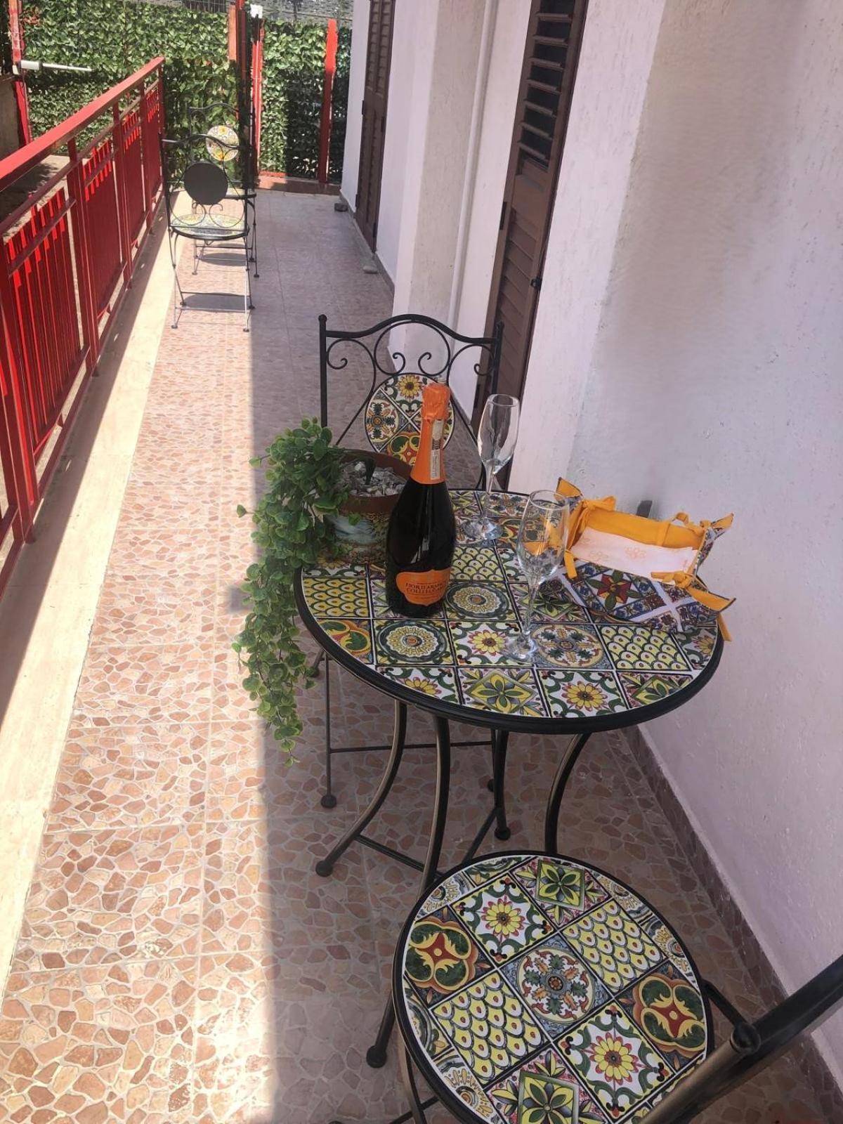 شقة Mondello House Lemon باليرمو المظهر الخارجي الصورة